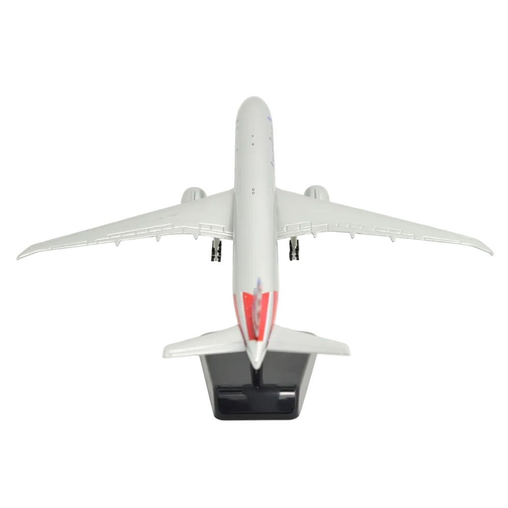 American Airlines Boeing 777 300ER 1:200 Scale Diecast Airplane Model (20cm)