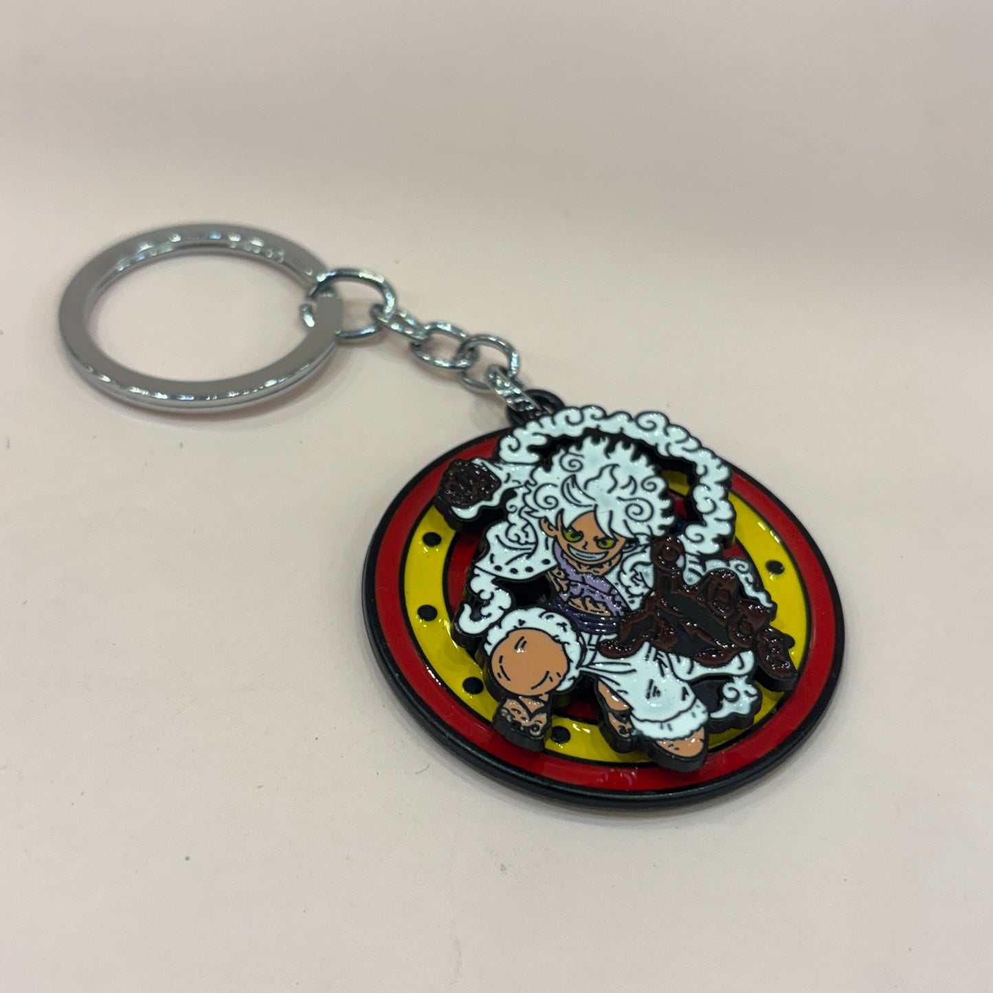 One piece Spinning keychain