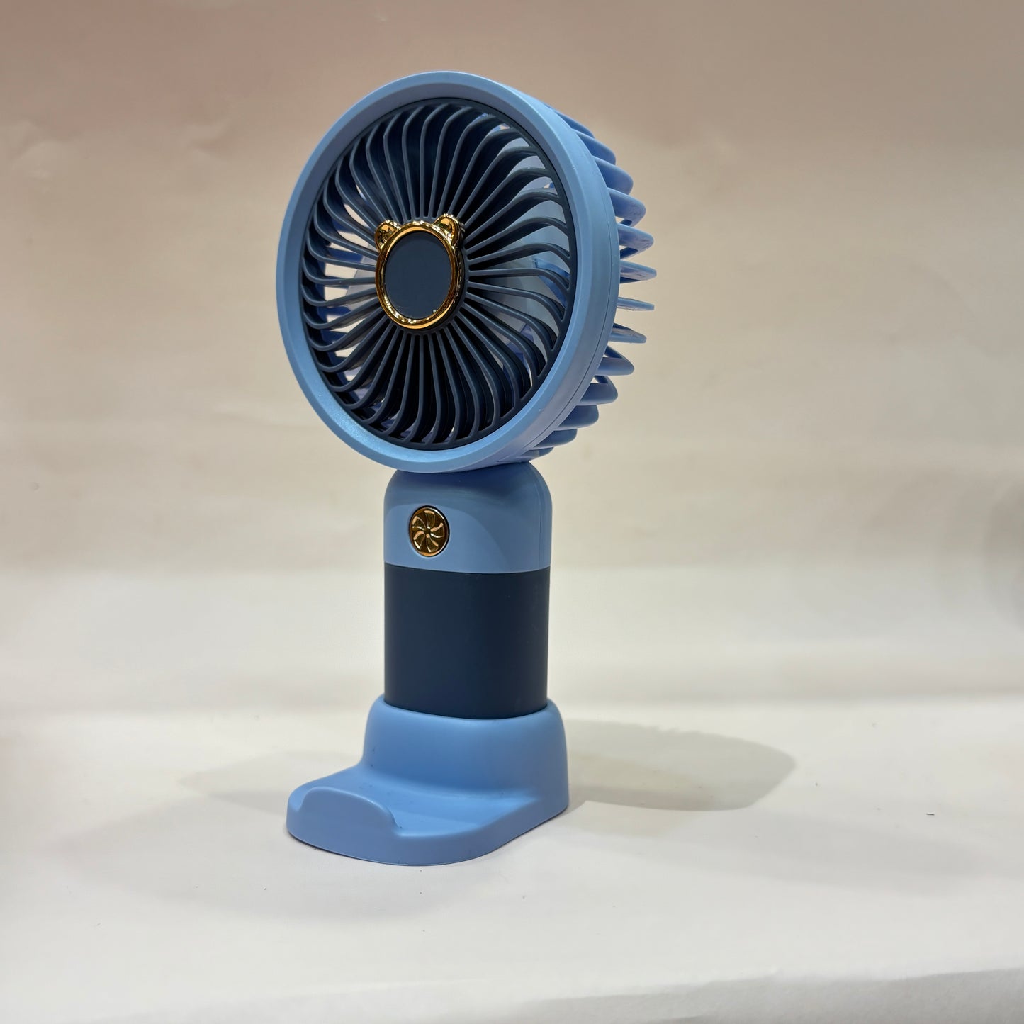 Fan Chargable