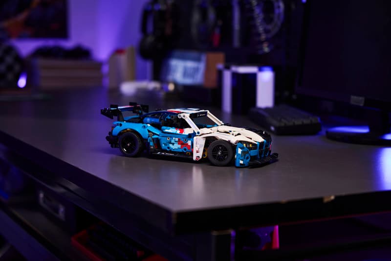 Lego Technic BMW M4 GT3 EVO Race Car