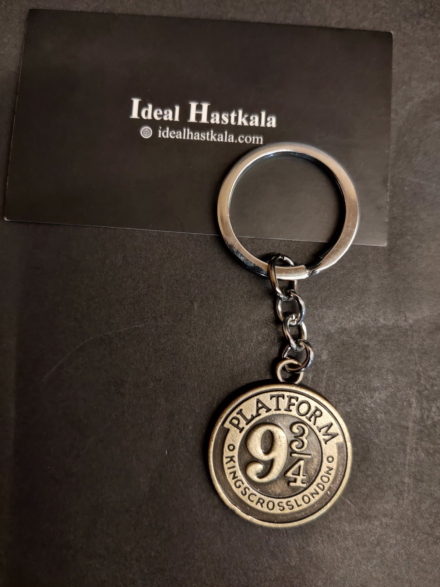 Harry Potter Platform 9¾ Keychain
