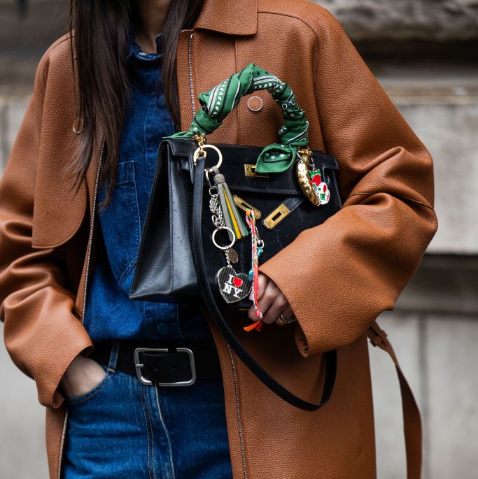 How to Style Your Bag, Bike, or Keys with Trendy Keychains?