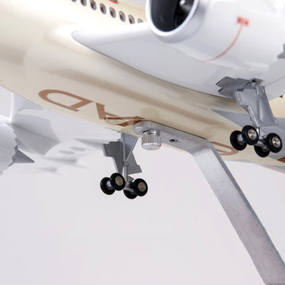 Etihad Boeing 787 1:130 Scale Diecast Airplane Model (47cm)