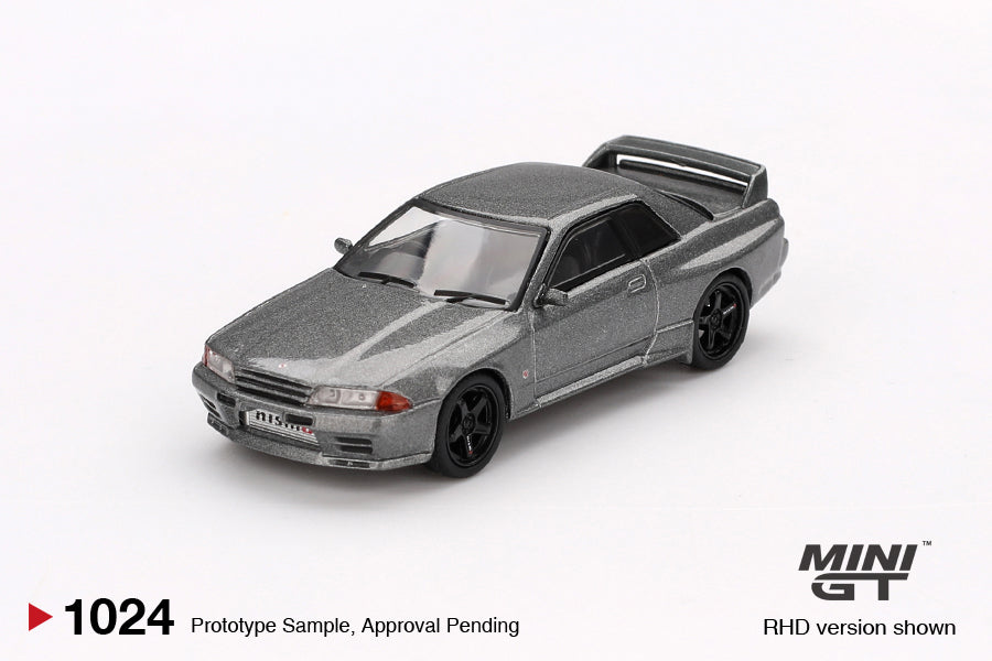 MiniGT 1:64 Nissan Skyline GT-R (NISMO BNR32 CRS Version) Dark Metal Gray Diecast Model