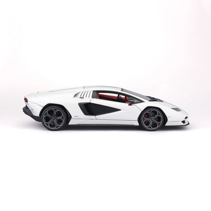 Bburago 1:64 Lamborghini Countach LP Diecast Model