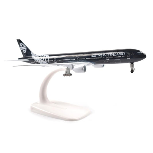 Air New Zealand Boeing 777 1:200 Scale Diecast Airplane Model (20cm)