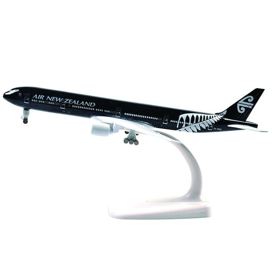 Air New Zealand Boeing 777 1:200 Scale Diecast Airplane Model (20cm)