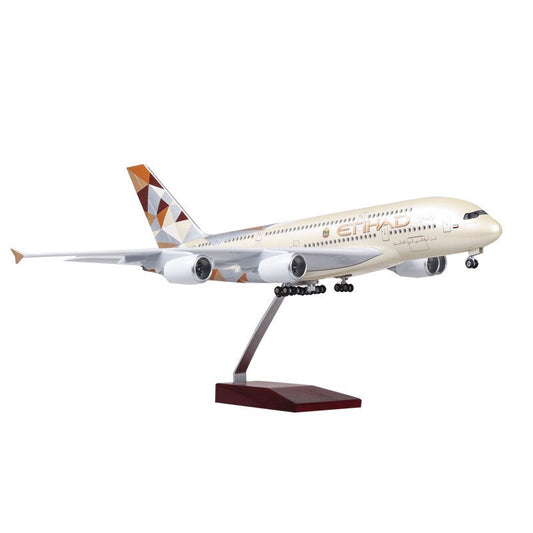 Etihad Boeing 787 1:130 Scale Diecast Airplane Model (47cm)