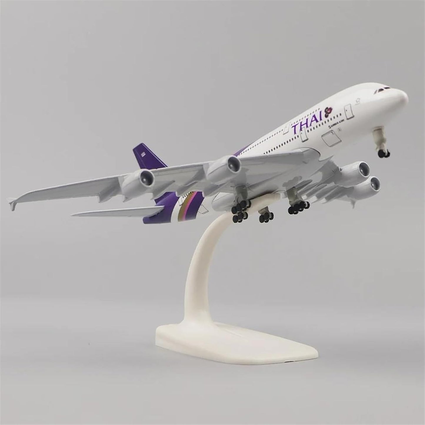 Thai Airways Airbus A380 1:200 Scale Diecast Airplane Model (20cm)