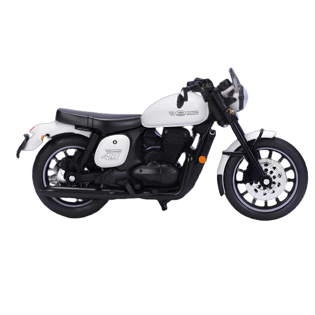 Maisto Jawa 42 Sirius White 1:18 Scale Diecast Motorcycle
