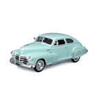 Maisto 1948 Chevrolet Fleetline Aerosedan 1:24 Scale Diecast Model