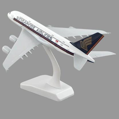 Singapore Airlines Boeing 777 300ER 1:200 Scale Diecast Airplane Model (20cm)