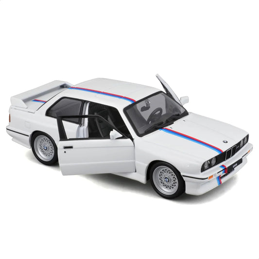 Bburago 1:24 1988 BMW M3 E30 White Diecast
