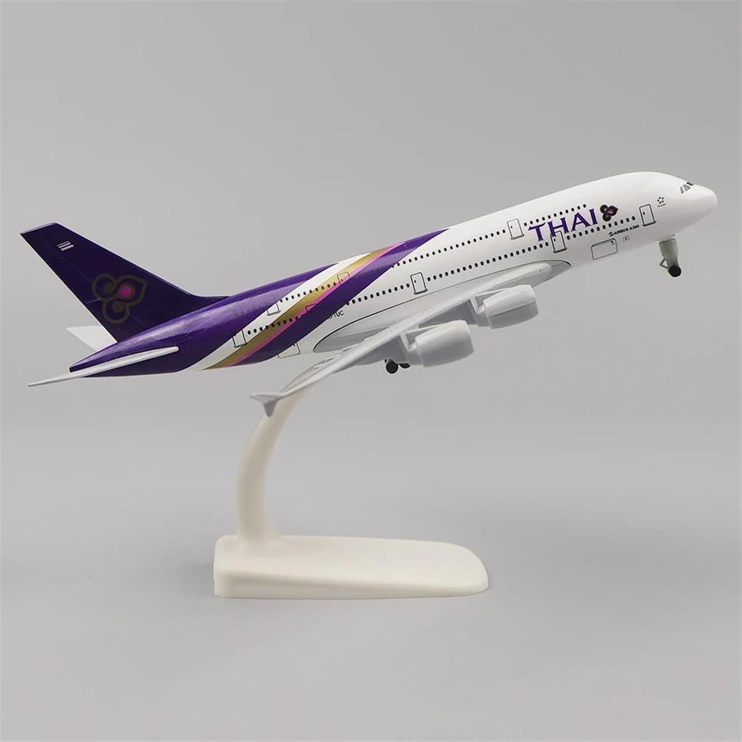Thai Airways Airbus A380 1:200 Scale Diecast Airplane Model (20cm)
