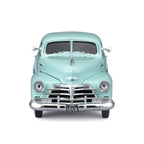 Maisto 1948 Chevrolet Fleetline Aerosedan 1:24 Scale Diecast Model