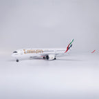 Emirates Airbus A380 Livery 1:160 Scale Diecast Airplane Model (47cm)