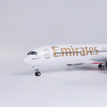 Emirates Airbus A380 Livery 1:160 Scale Diecast Airplane Model (47cm)