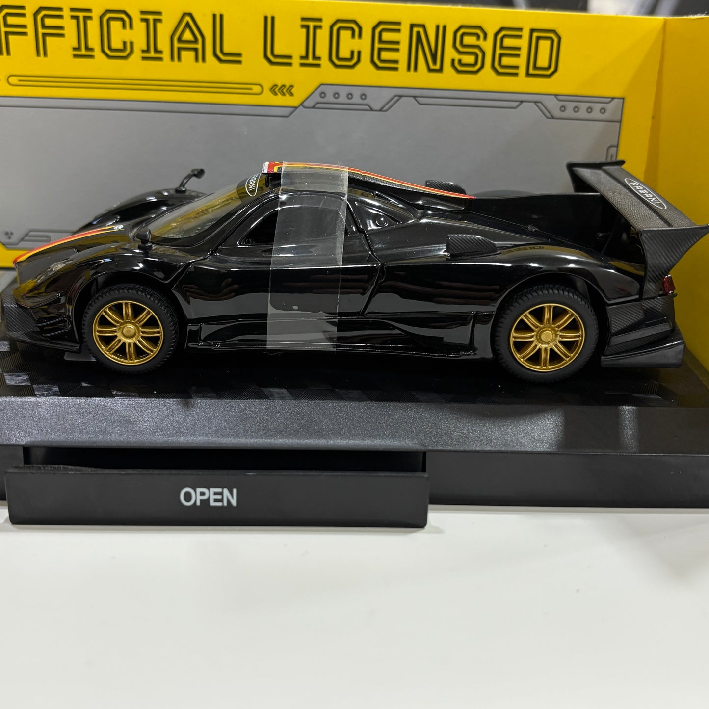 Pagani Zonda Revolucion 1:31 Official Licensed Die-Cast Car Model by CCA
