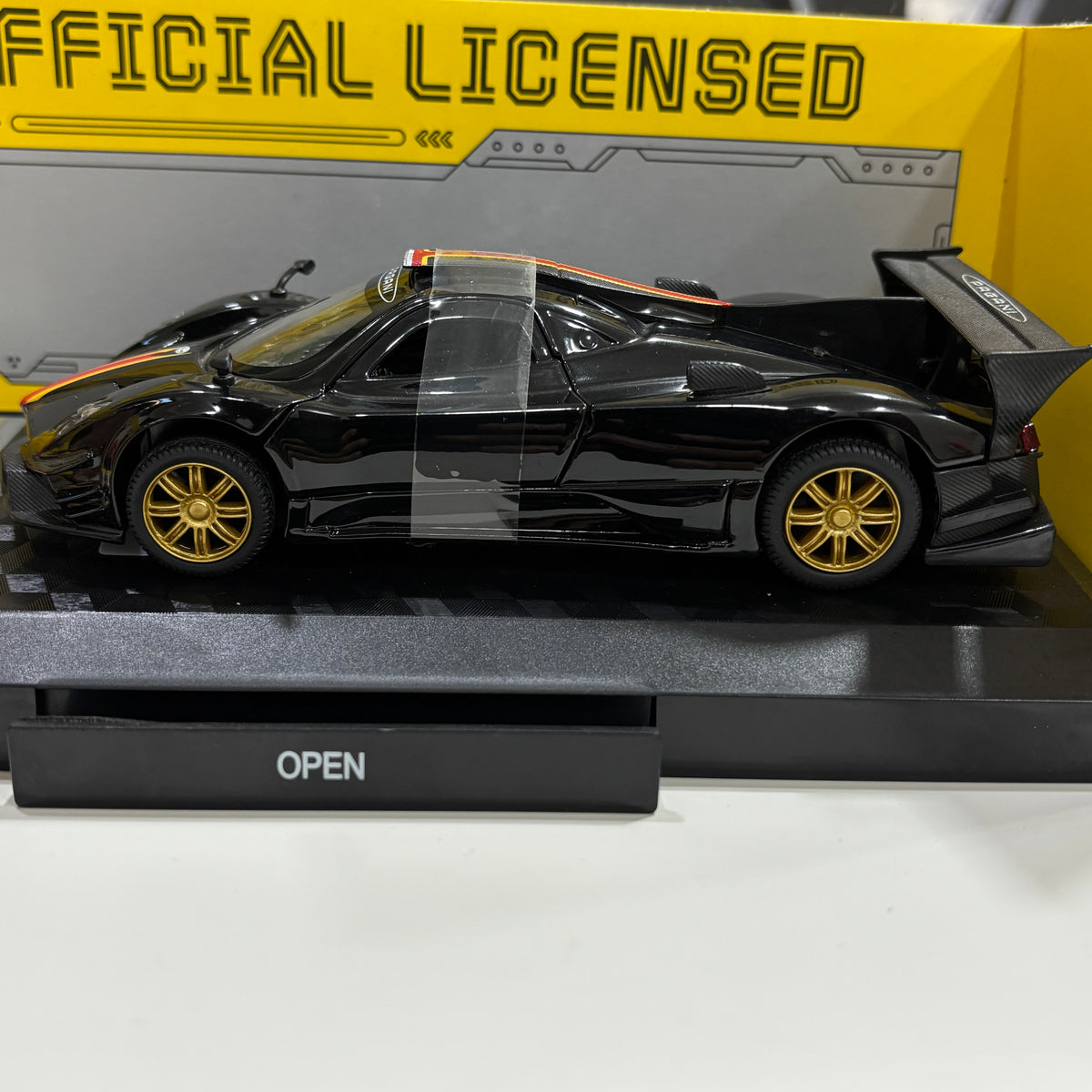 CCA Pagani Zonda Revolucion 1:31 Official Licensed Diecast Model