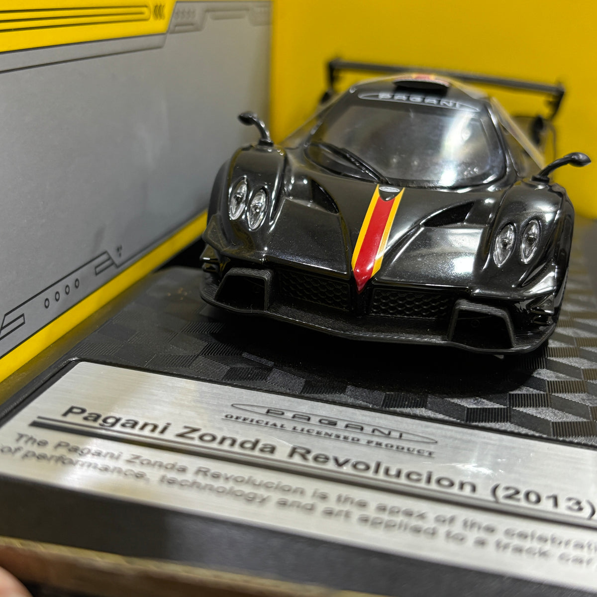 CCA Pagani Zonda Revolucion 1:31 Official Licensed Diecast Model