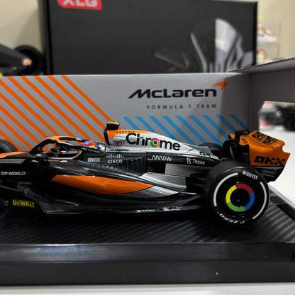 McLaren F1 Team MCL38 Car #81 1:24 Official Die-Cast Scale Model