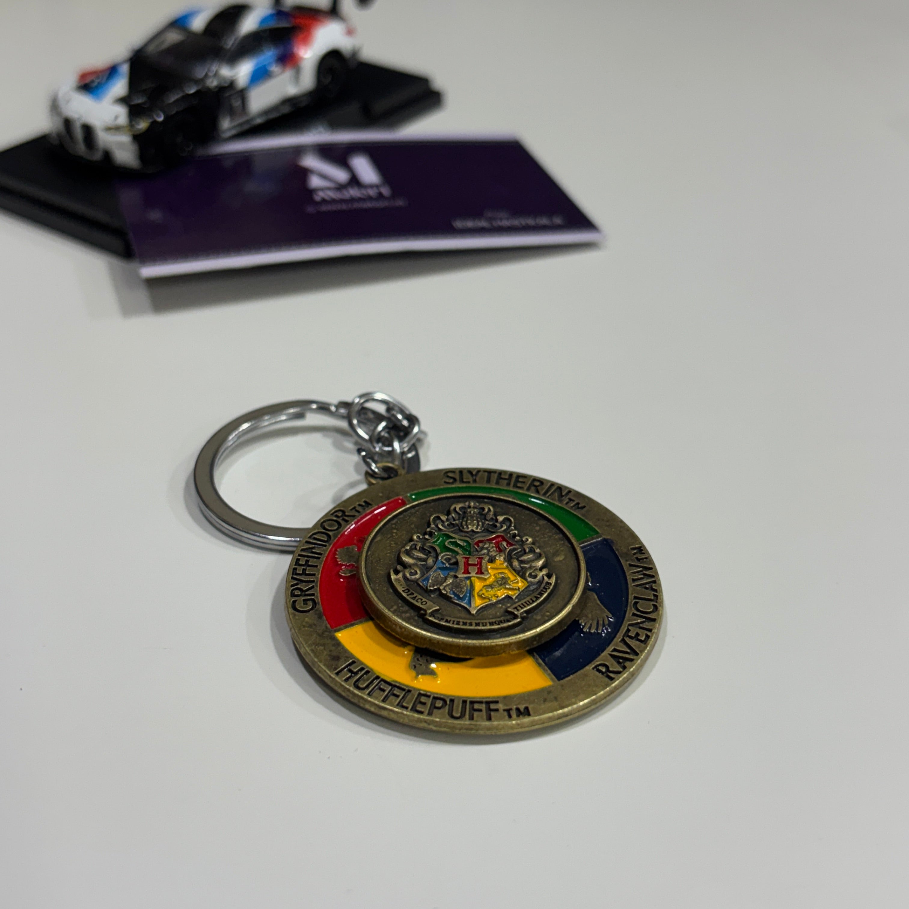 Harry Potter Hogwarts Crest Spinning Keychain