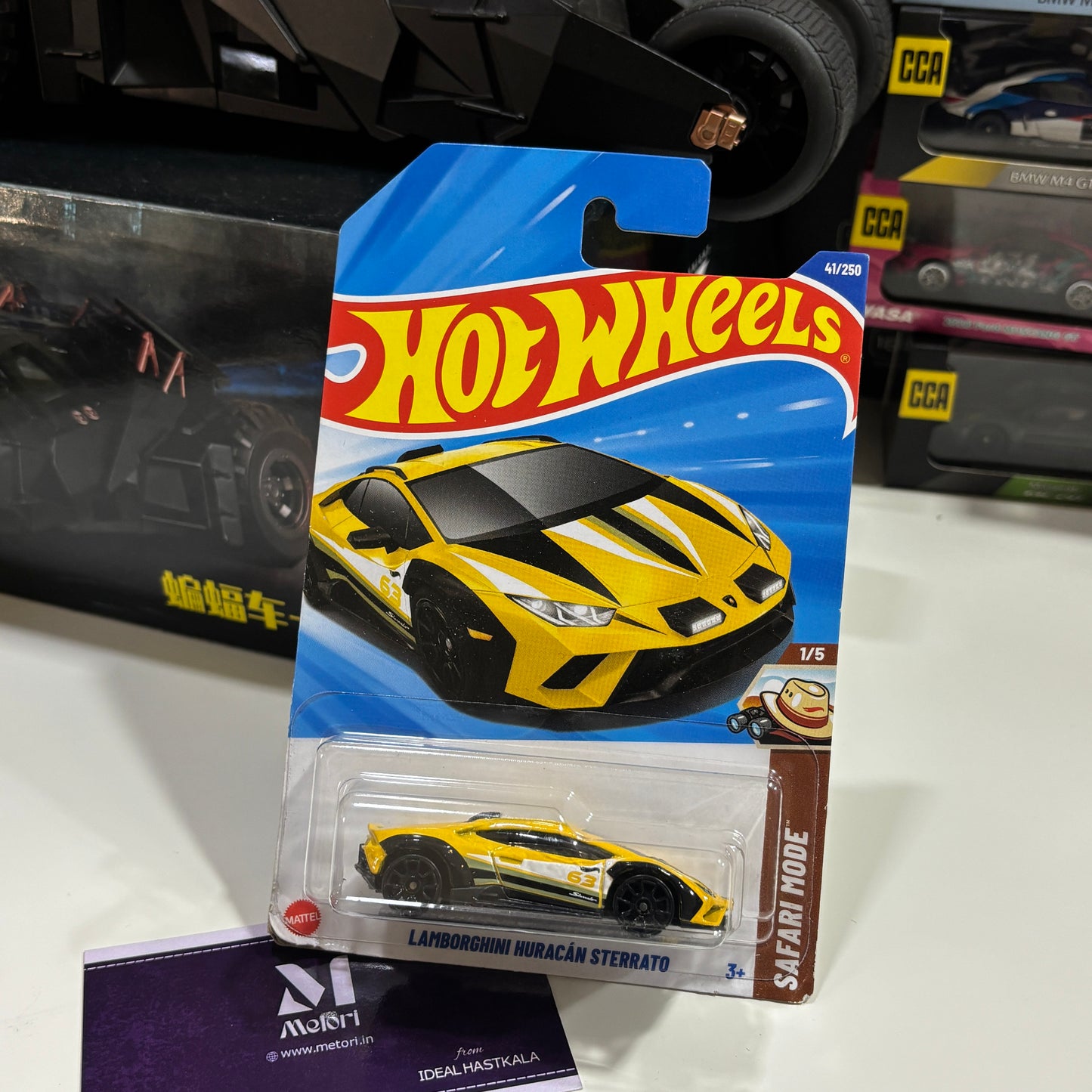 Hot Wheels Lamborghini Huracán Sterrato 1:64 Mainline Imported