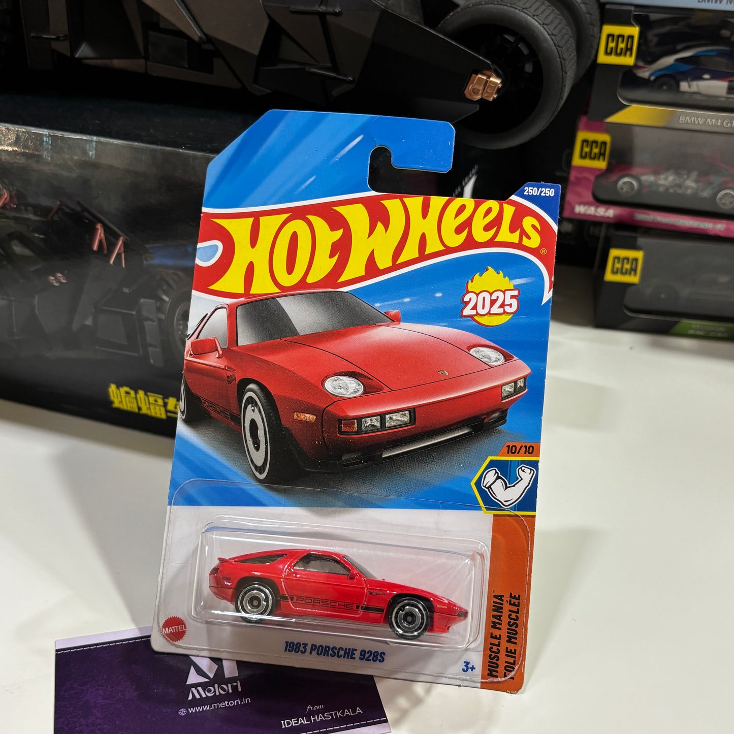 Hot Wheels 1983 Porsche 928S Red, Muscle Mania 10/10, 250/250 1:64 Scale