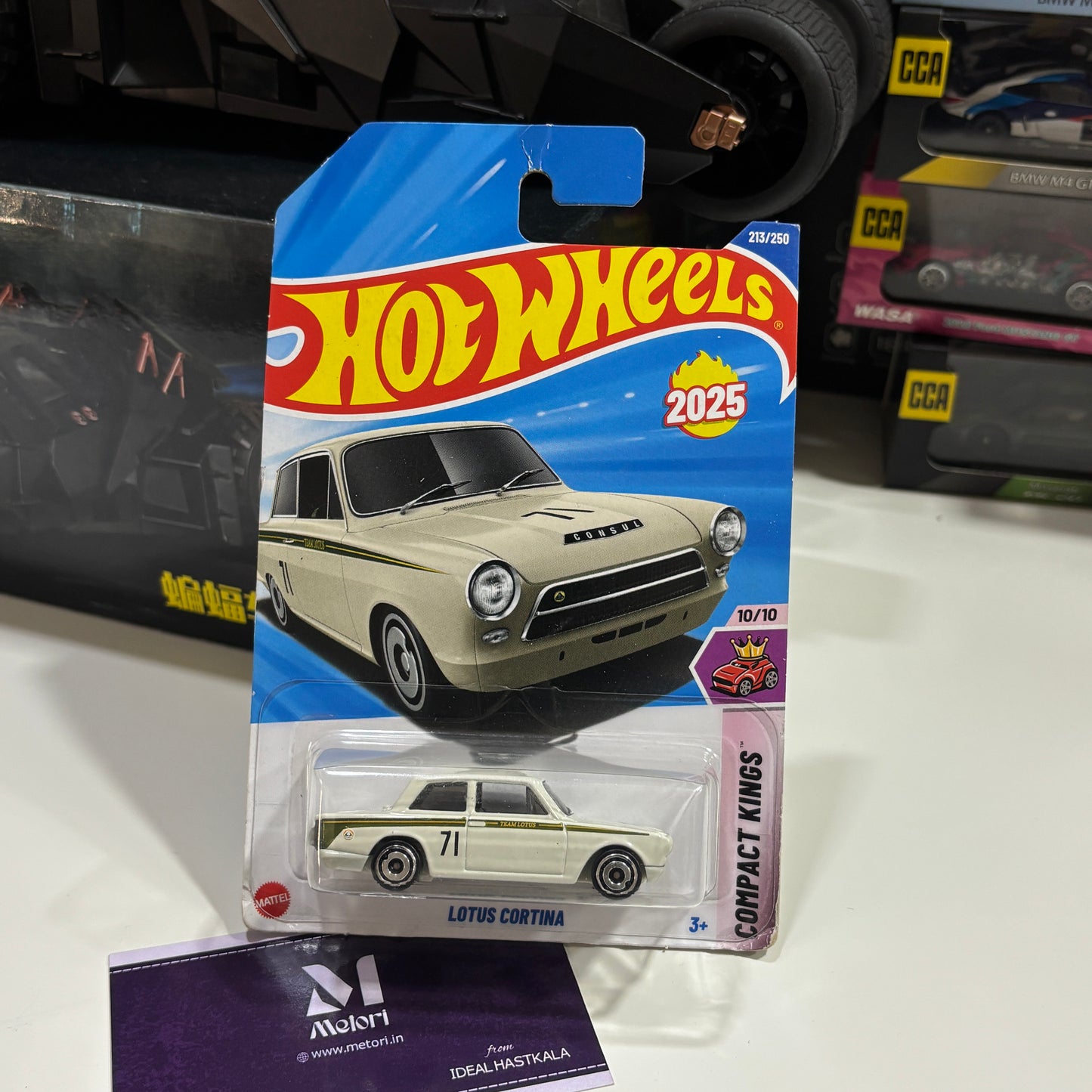 Hot Wheels Lotus Cortina Compact Kings