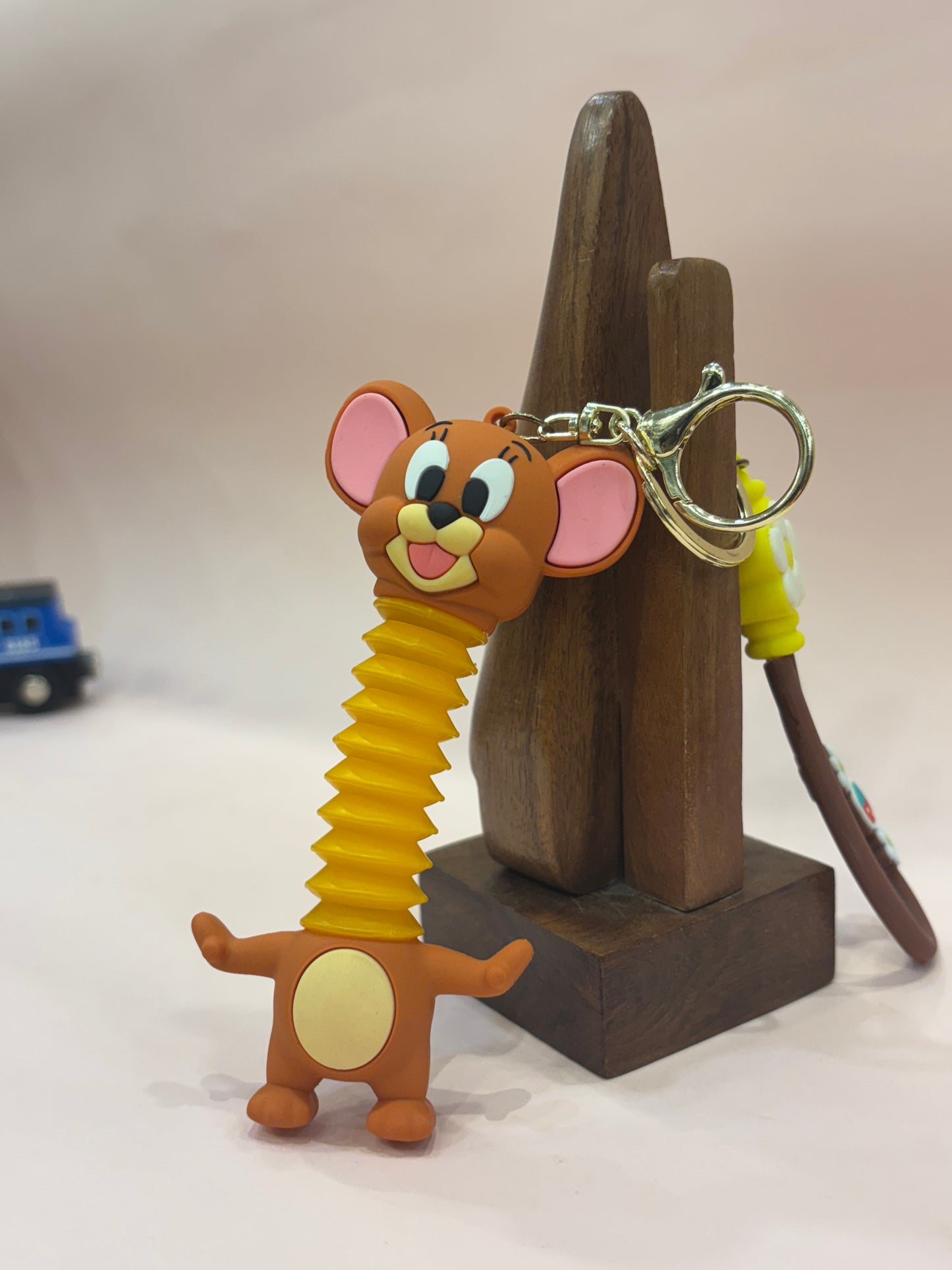 Tom & Jerry Spring Neck Keychains