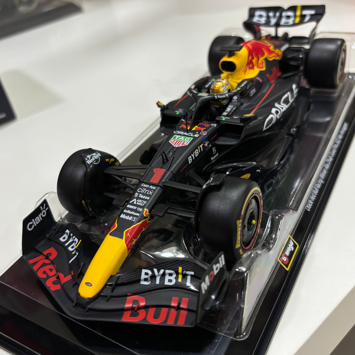 F1 Redbull Racing Official 1/24 Scale with acrylic case
