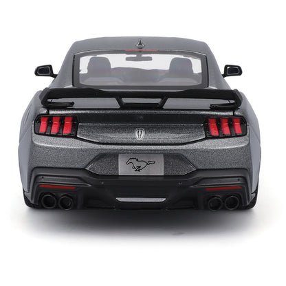 Maisto 1:24 2024 Ford Mustang Dark Horse Grey