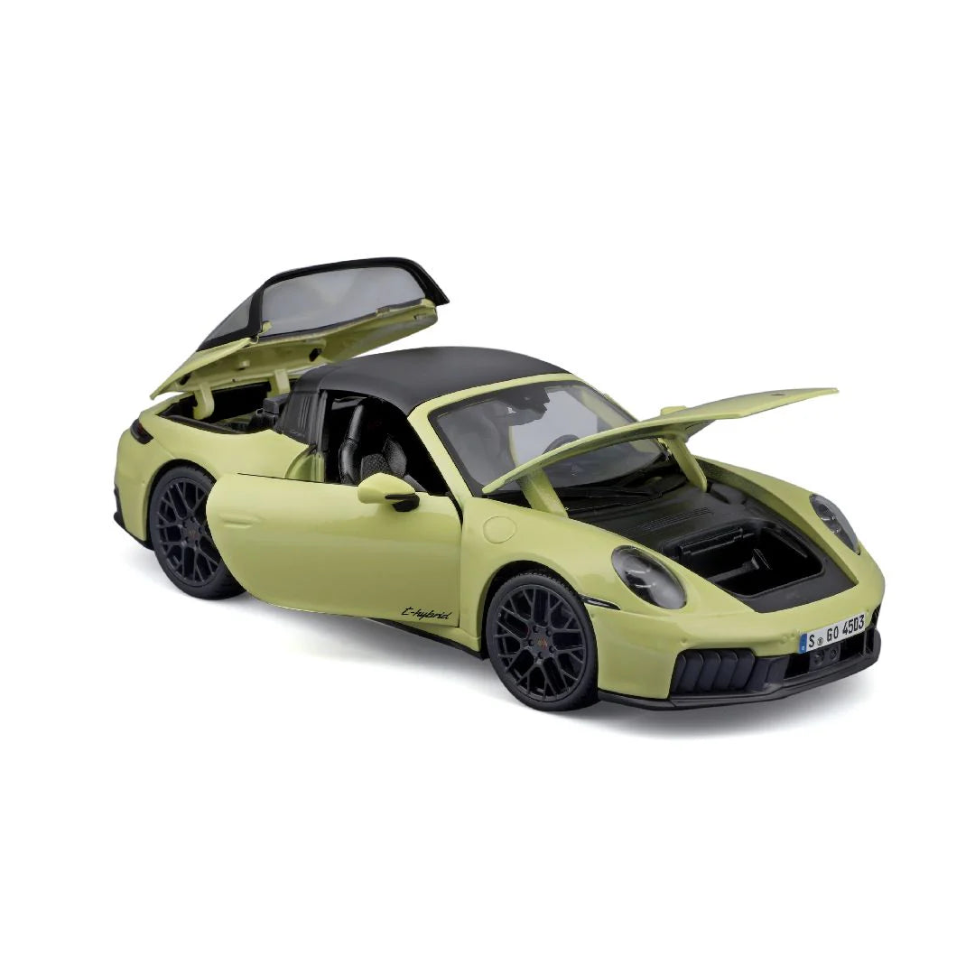Maisto 1:18 2025 Porsche 911 Targa 4 GTS Hybrid