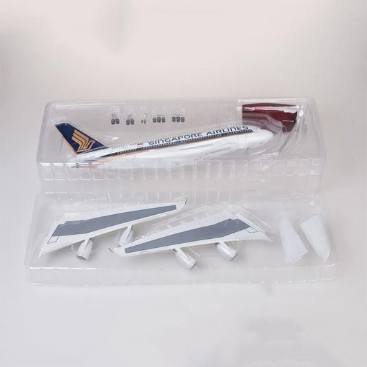 Singapore Airlines Airbus A350 1:150 Scale Diecast Airplane Model (47cm)