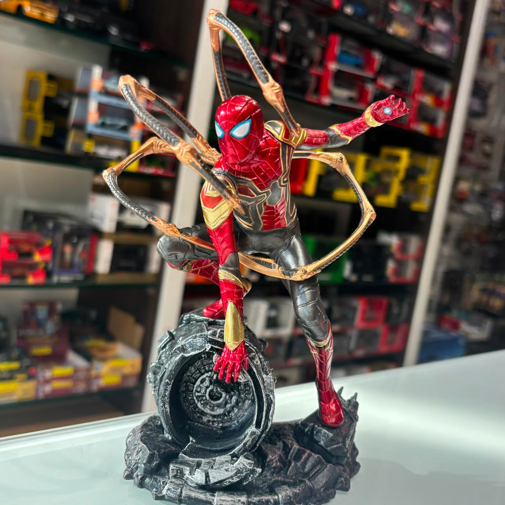 Marvel Avengers Iron Spider-Man Figure with Diorama Base
