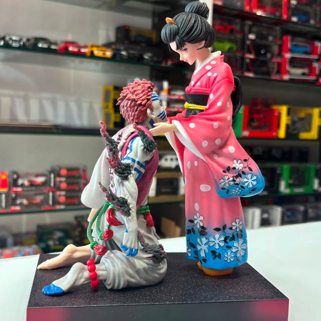 Demon Slayer Akaza and Koyuki Diorama Statue Set - Mugen Train / Upper Moon 3
