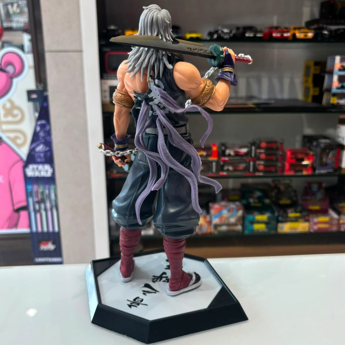 Demon Slayer Tengen Uzui Sound Hashira Figure with Dual Nichirin Blades & Display Base