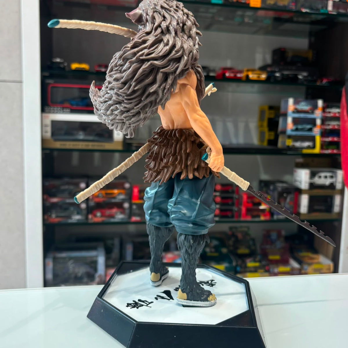 Demon Slayer Inosuke Hashibira Unmasked Boar Pelt Collectible Anime Figure