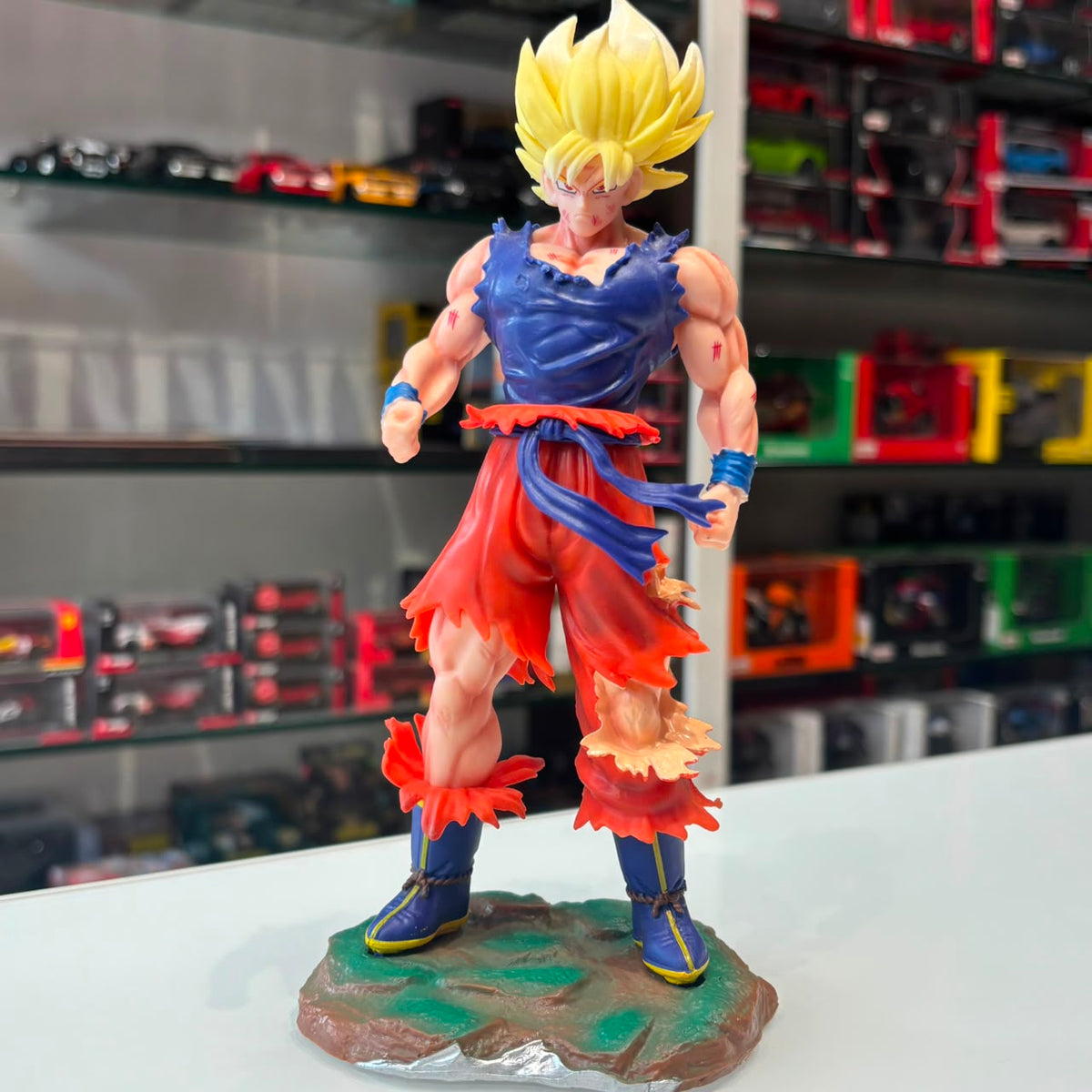 Dragon Ball Z Super Saiyan Goku Figure