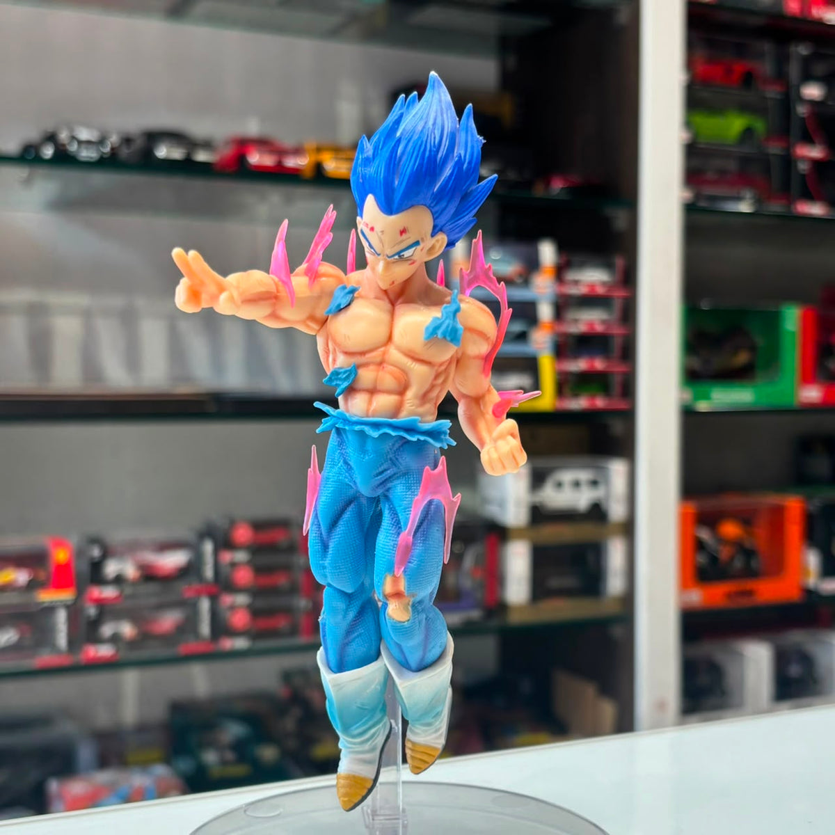 Dragon Ball Super Vegeta Super Saiyan Blue Evolved Mid-Air Action Figure