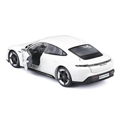 Bburago 1:24 Porsche Taycan Turbo S Electric Diecast