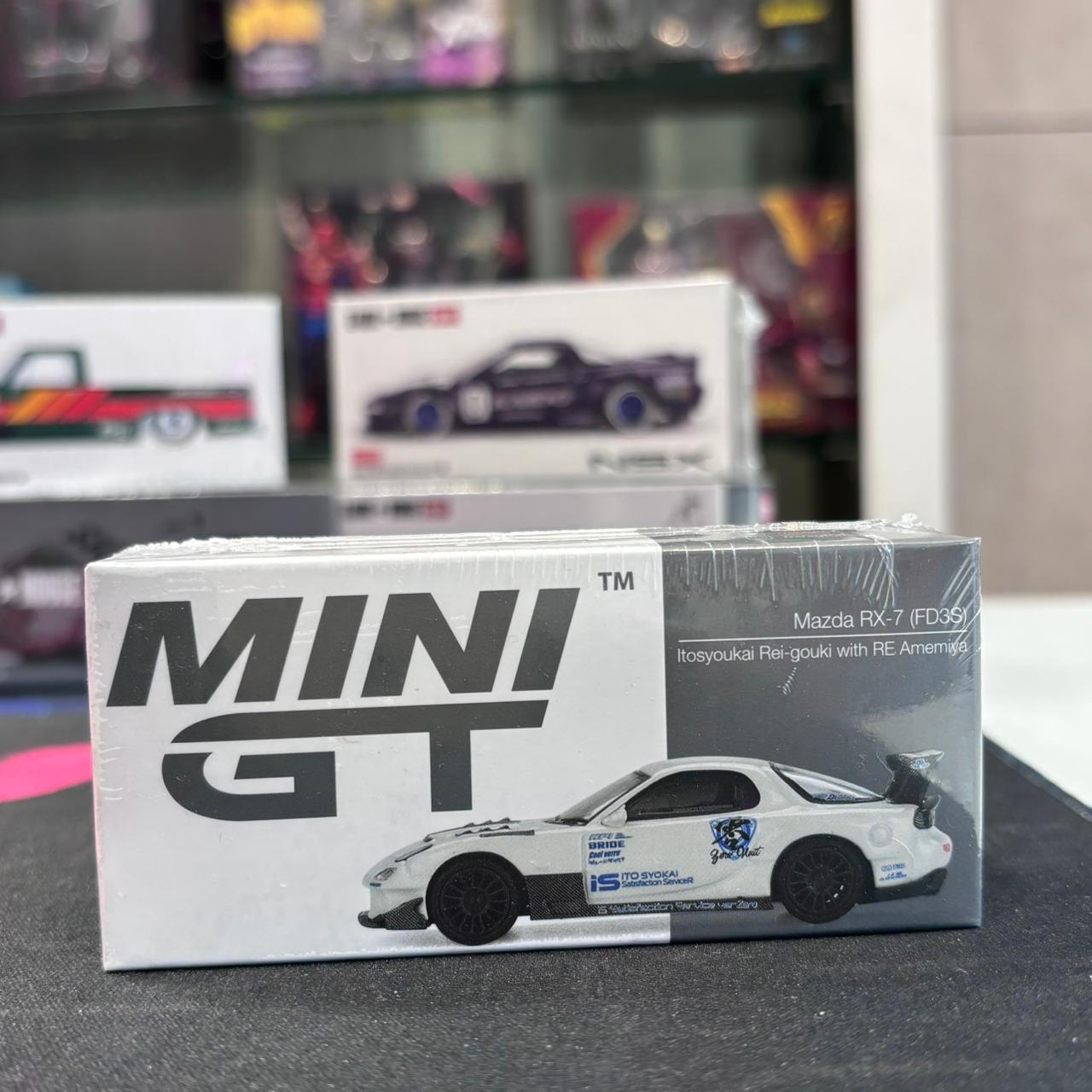 MiniGT 1:64 Mazda RX-7 (FD3S) Itosyoukai Rei-gouki with RE Amemiya Diecast Model