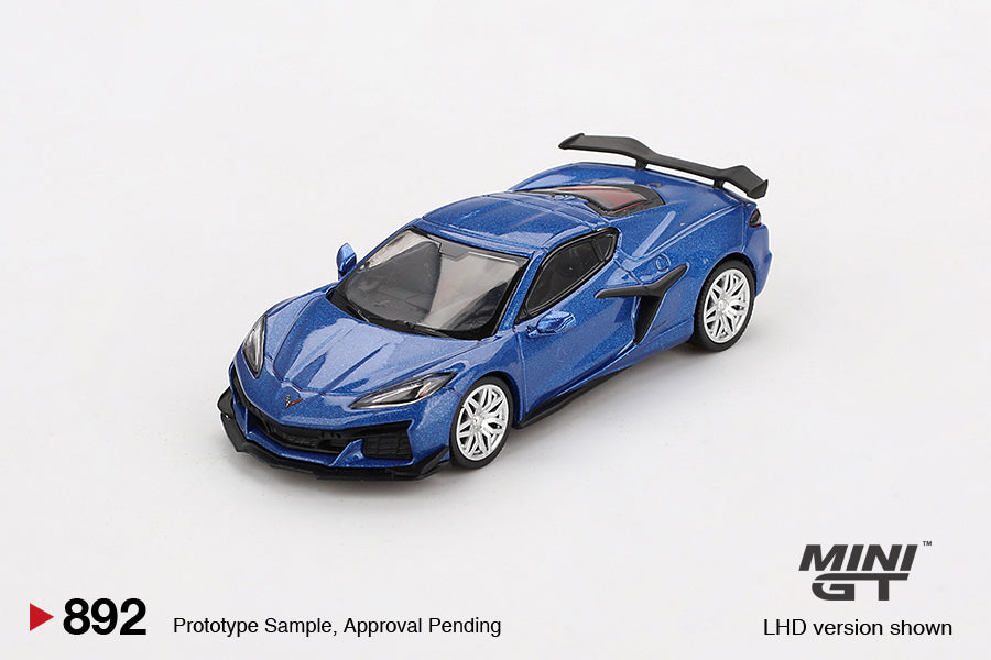 MiniGT 1:64 Chevrolet Corvette Z06 2023 Elkhart Lake Blue Metallic Diecast Model