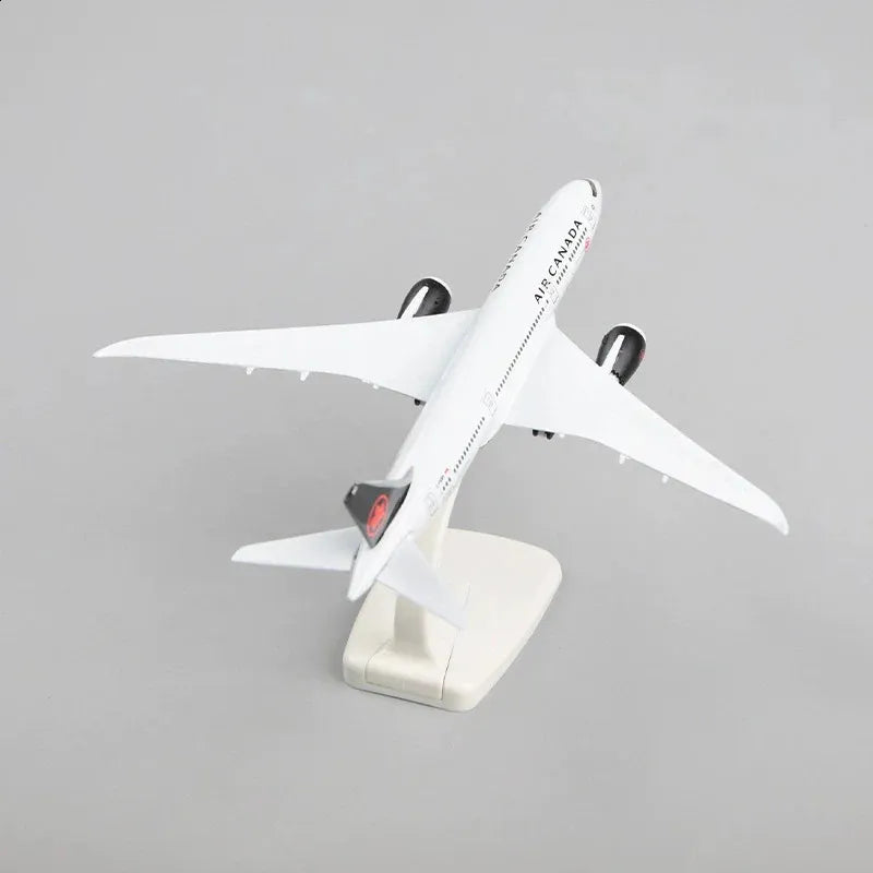 Air Canada Boeing 787 1:200 Scale Diecast Airplane Model (20cm)