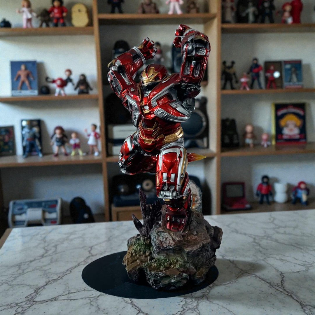 Smashing Hulkbuster Action Figure