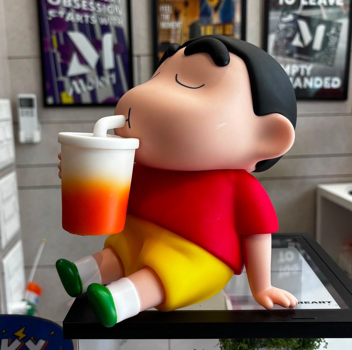 Cute Shinchan Sitting Lamp