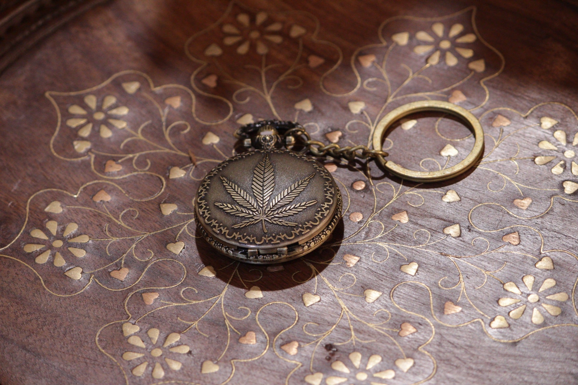 Leaf Pocket Watch - Metori